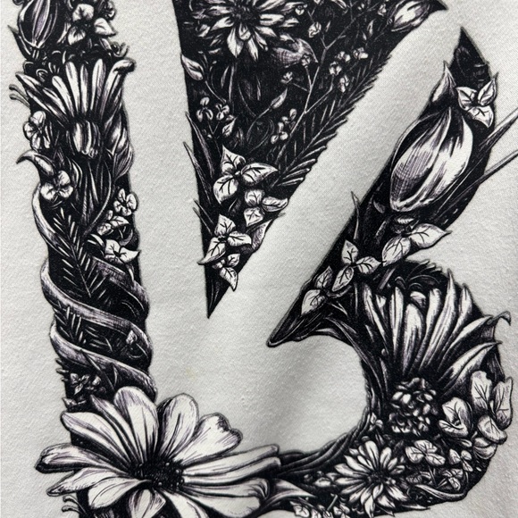 Buffbunny oversized logo sweater. XS - Picture 3 of 5